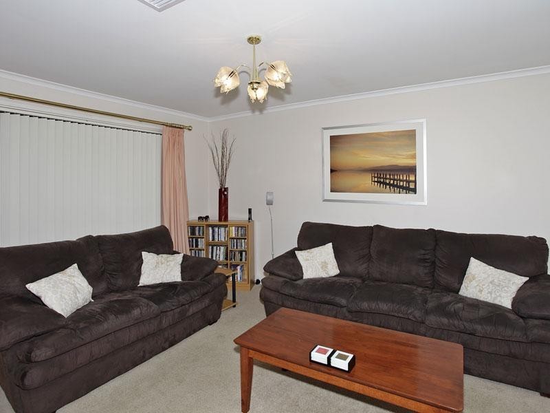 2 Ipari Terrace, Morphett Vale SA 5162