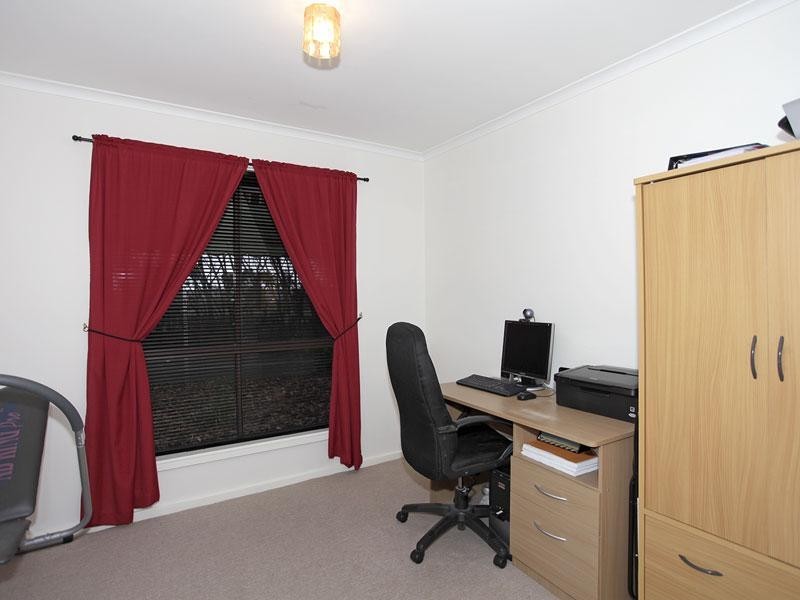 2 Ipari Terrace, Morphett Vale SA 5162