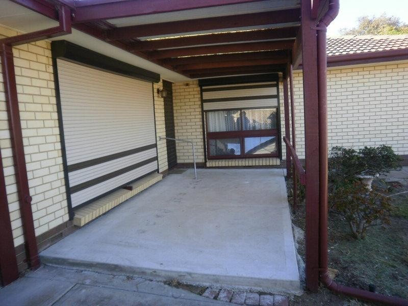 34 Brentwood Drive, Huntfield Heights SA 5163