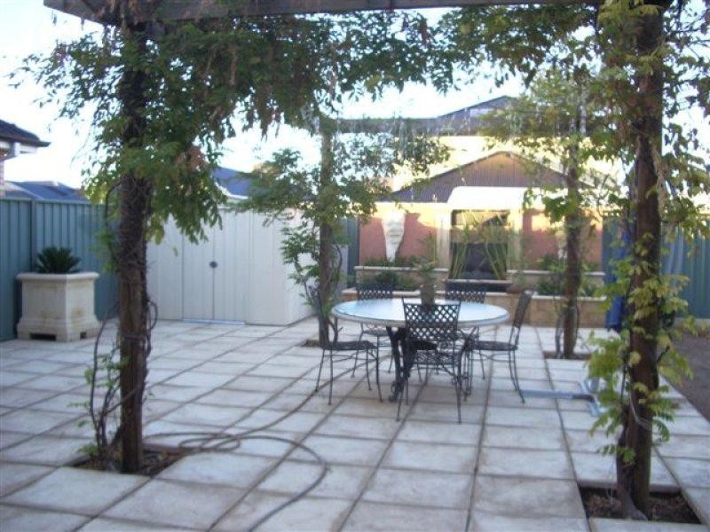 14 Otway Crescent, Mawson Lakes SA 5095