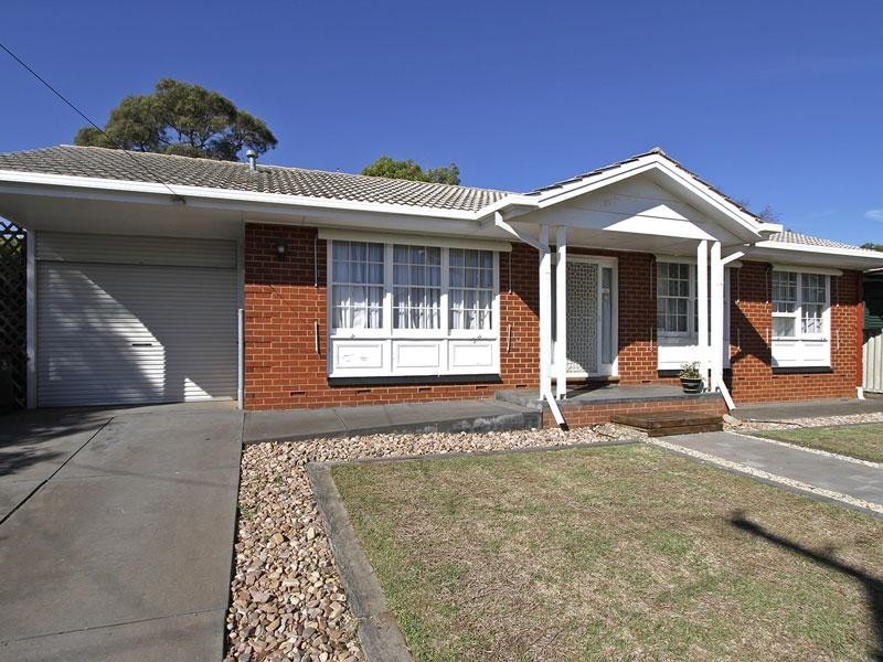 18 Reynold Street, Morphett Vale SA 5162