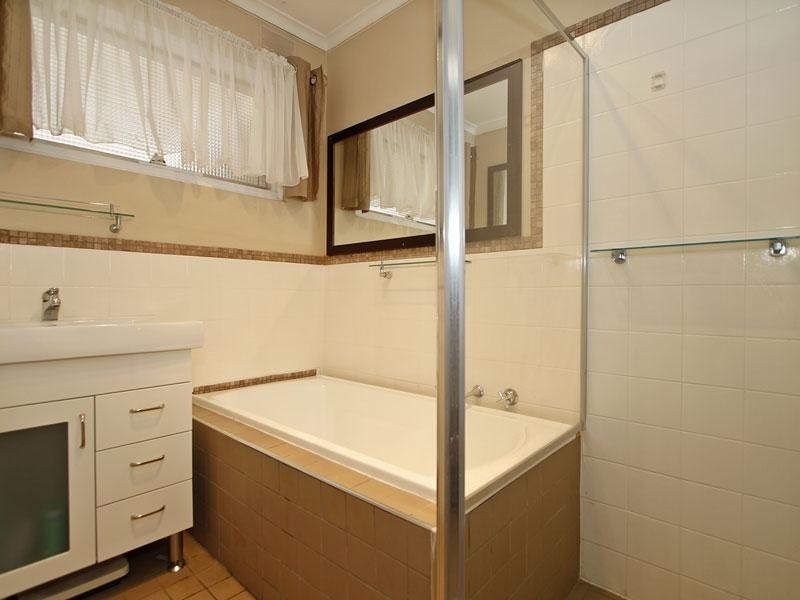 18 Reynold Street, Morphett Vale SA 5162