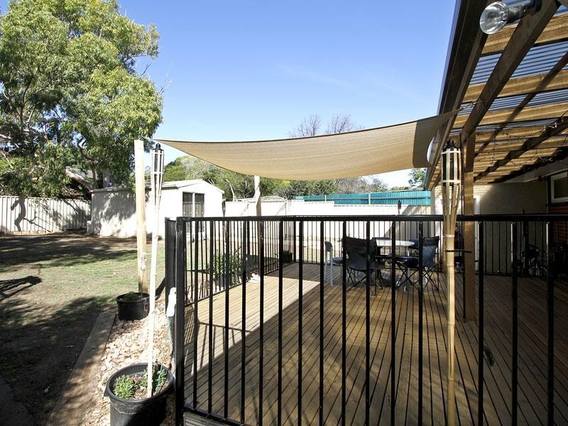 18 Reynold Street, Morphett Vale SA 5162