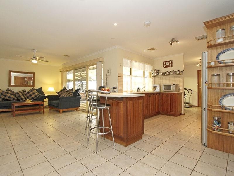 10 Santa Catalina Crescent, Seaford Rise SA 5169