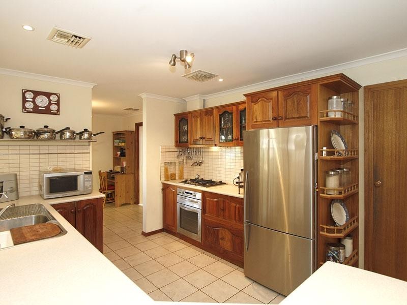 10 Santa Catalina Crescent, Seaford Rise SA 5169