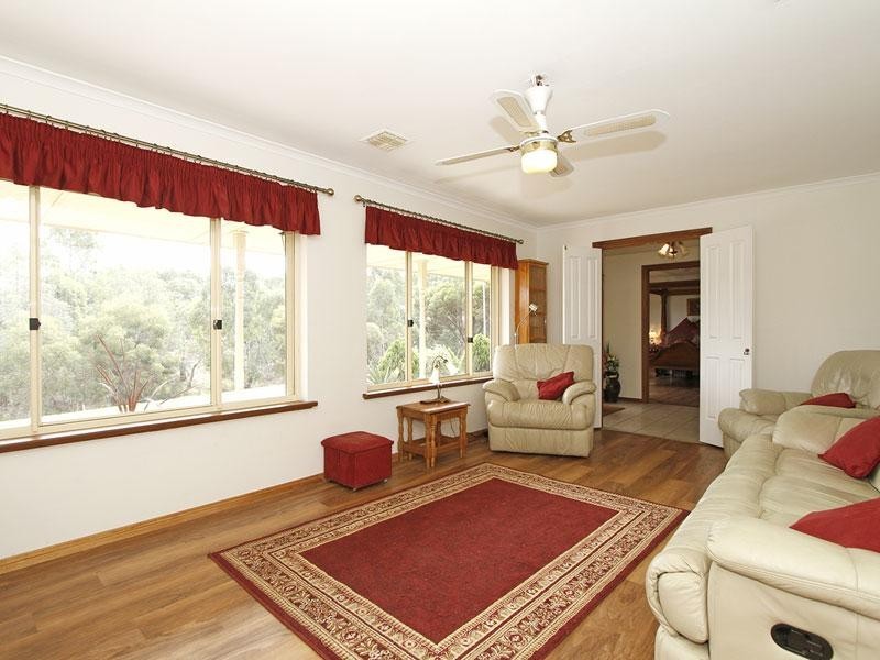 10 Santa Catalina Crescent, Seaford Rise SA 5169