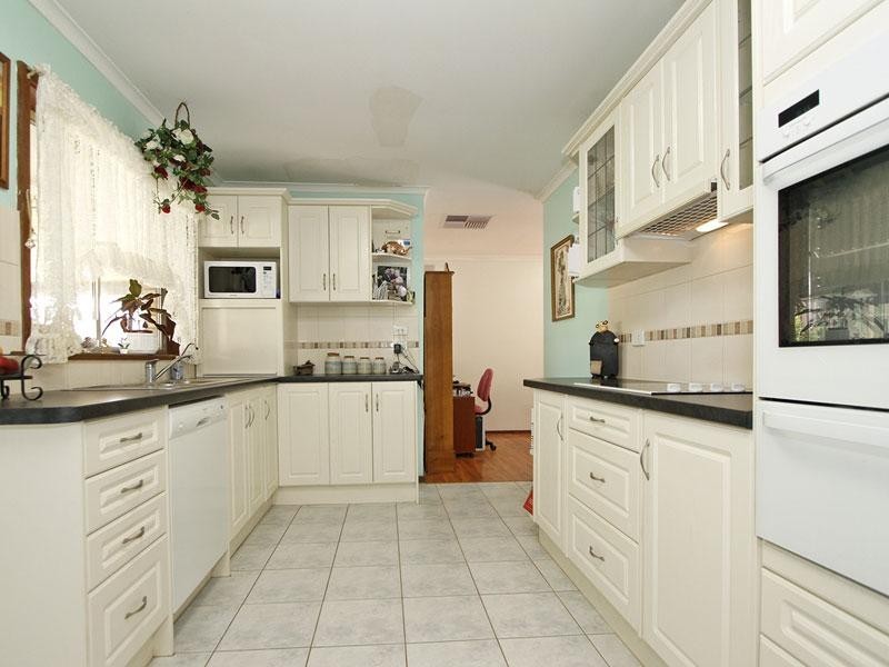 3 Vintners Walk, Hackham West SA 5163