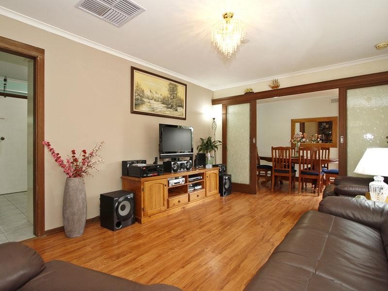 3 Vintners Walk, Hackham West SA 5163