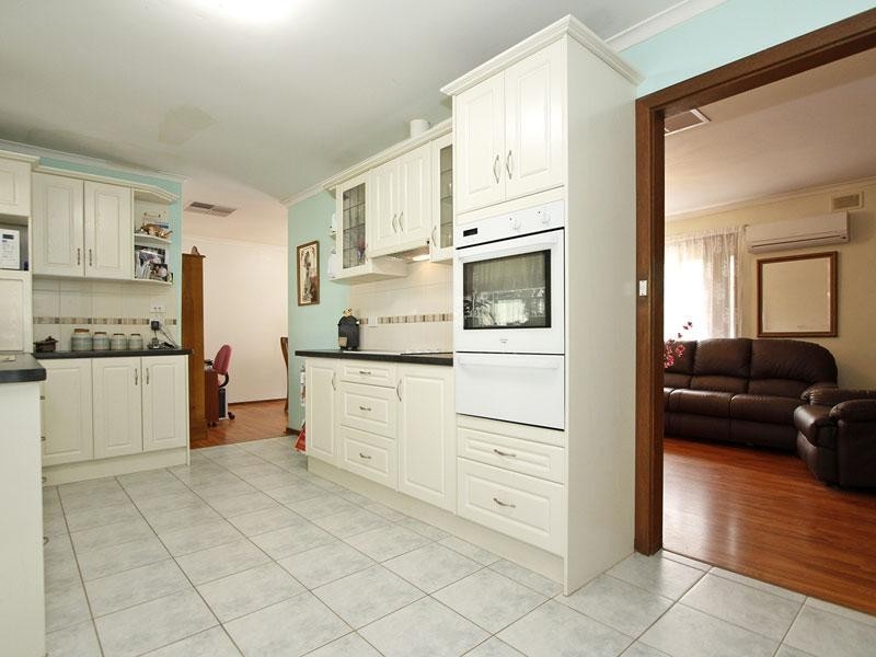 3 Vintners Walk, Hackham West SA 5163