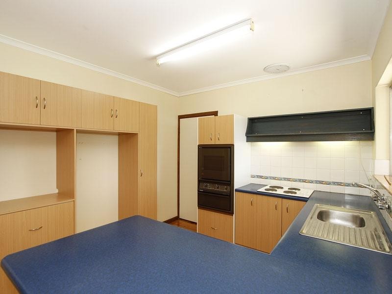 19 Richards Road, Willunga SA 5172