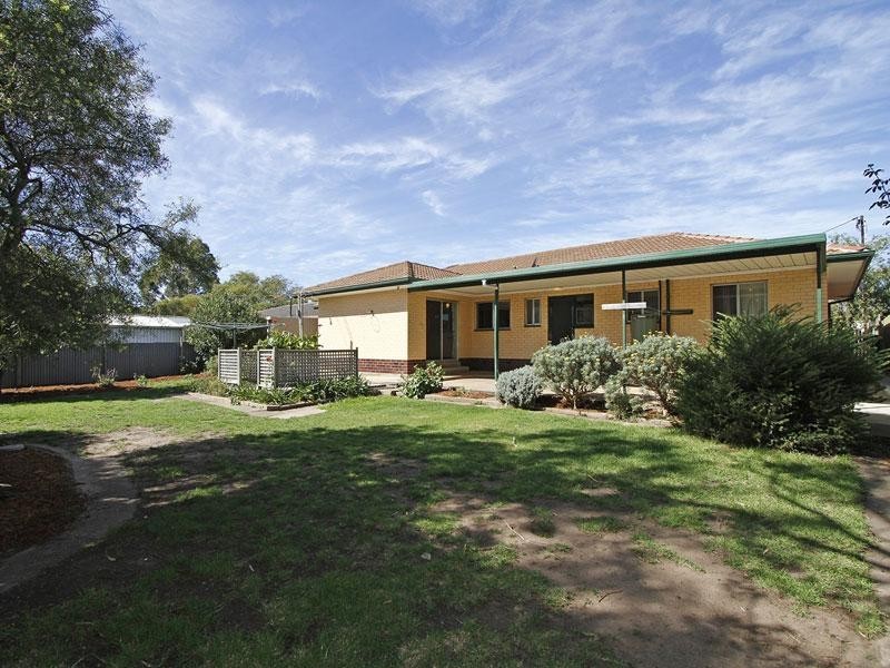 19 Richards Road, Willunga SA 5172