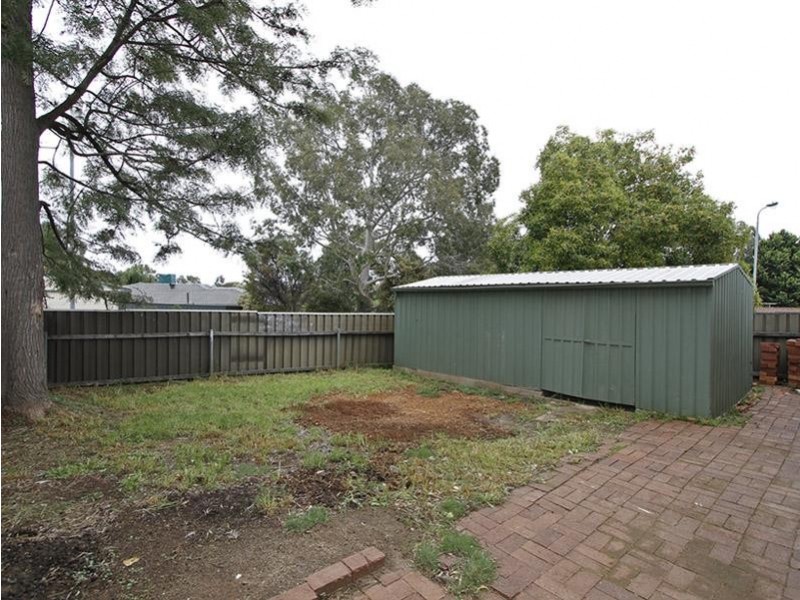 31 Torrens Street, Happy Valley SA 5159