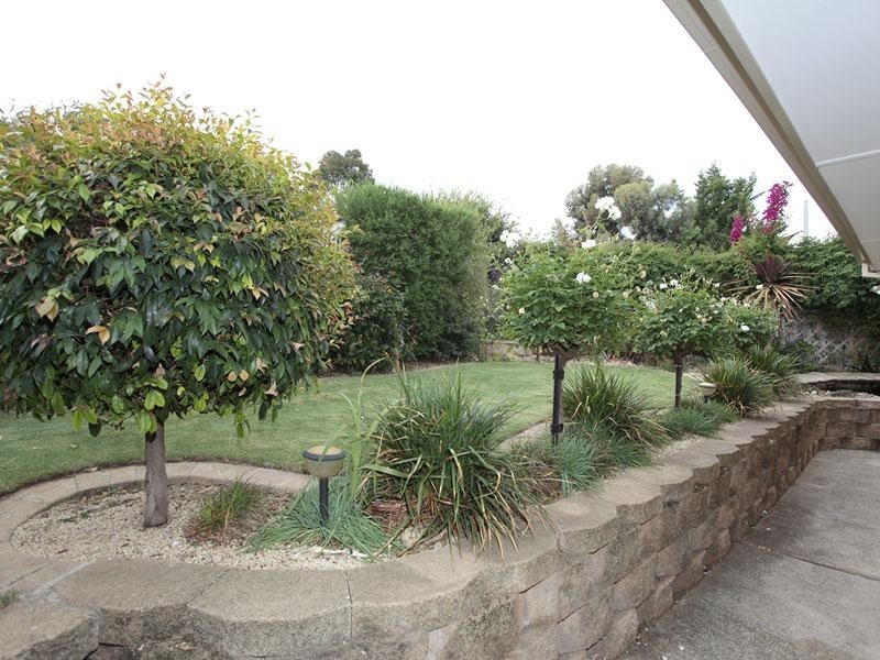 9 Kingsbridge Drive, Morphett Vale SA 5162