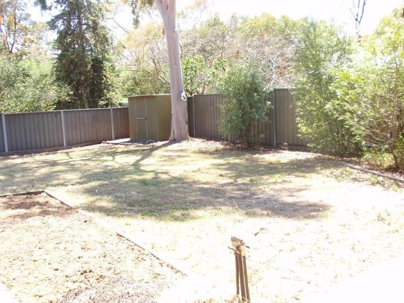 23 Barrdickson Crescent, Happy Valley SA 5159