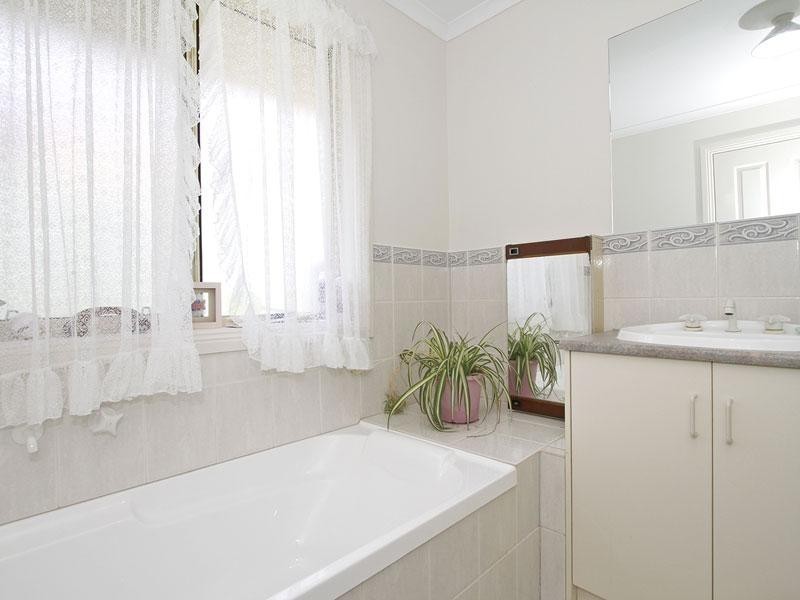 104 Main Road, Mclaren Flat SA 5171