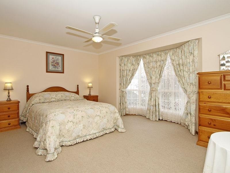 35 Baltimore Avenue, Morphett Vale SA 5162