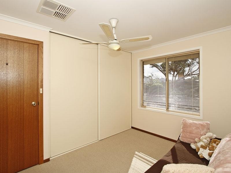 35 Baltimore Avenue, Morphett Vale SA 5162