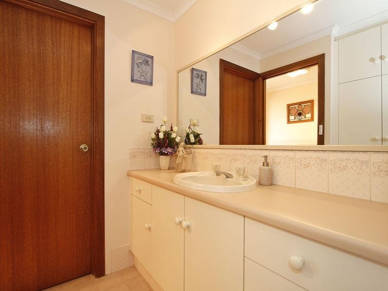 35 Baltimore Avenue, Morphett Vale SA 5162