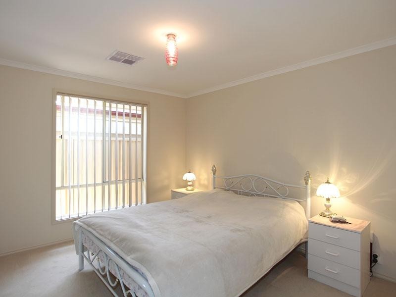 10 Mast Avenue, Seaford Meadows SA 5169