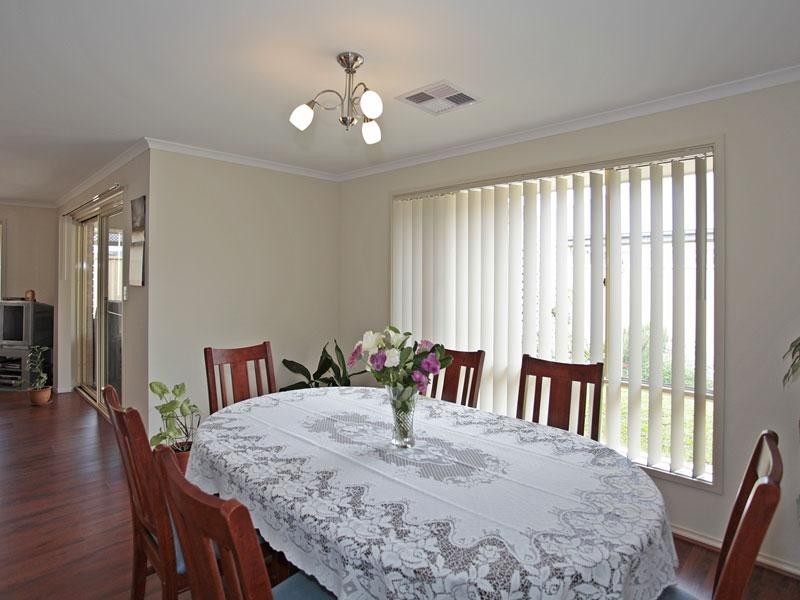 10 Mast Avenue, Seaford Meadows SA 5169