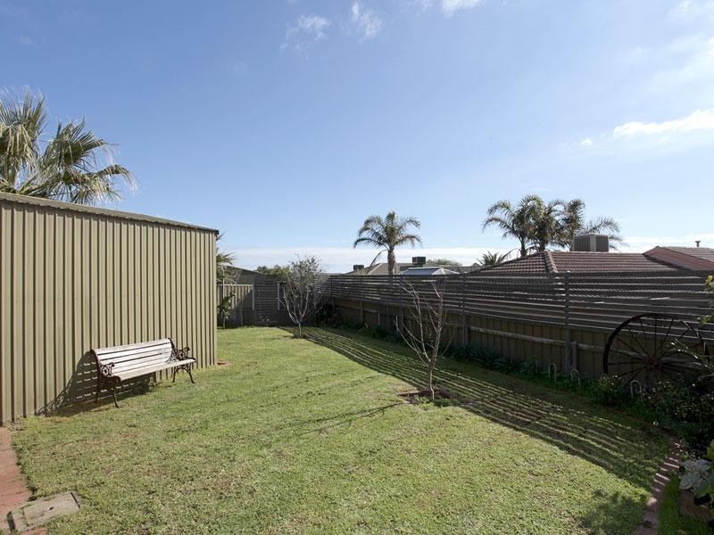 15 Goodrington Way, Moana SA 5169