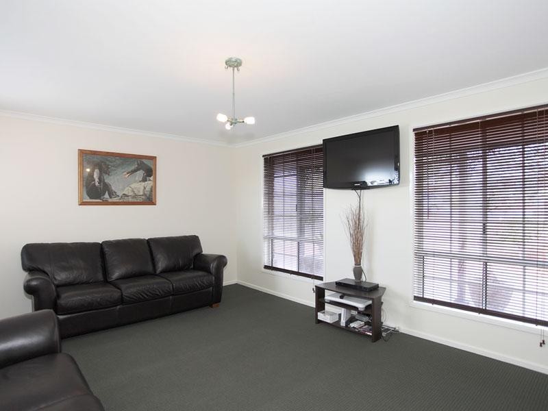 15 Goodrington Way, Moana SA 5169