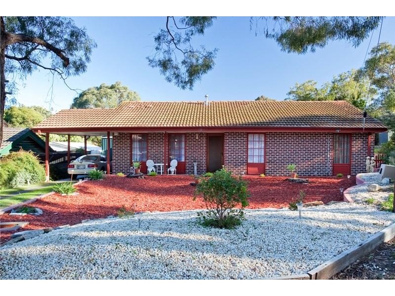 5 Edna Court, Hackham SA 5163