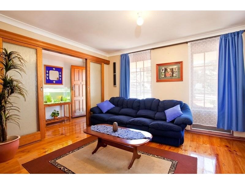 5 Edna Court, Hackham SA 5163