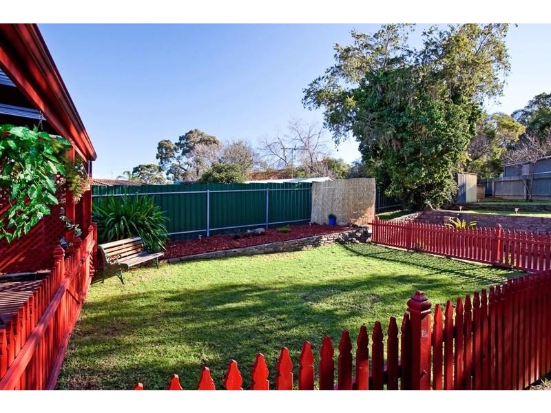 5 Edna Court, Hackham SA 5163