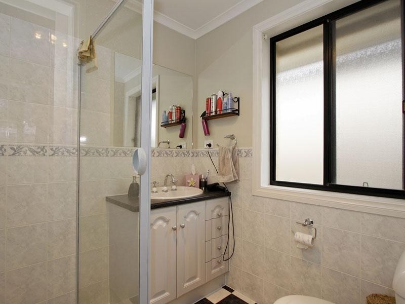 18 Vales Court, Mclaren Vale SA 5171