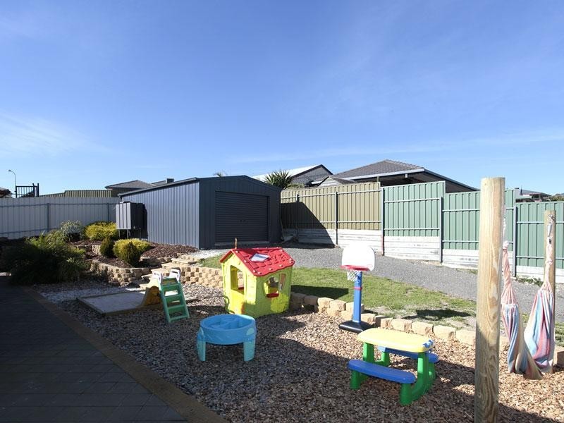 1 Apsley Court, Port Noarlunga SA 5167