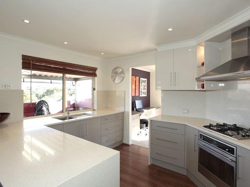 1 Apsley Court, Port Noarlunga SA 5167