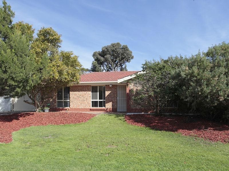 5 Garland Road, Noarlunga Downs SA 5168