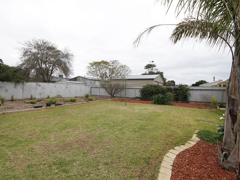 3 Trim Crescent, Old Noarlunga SA 5168