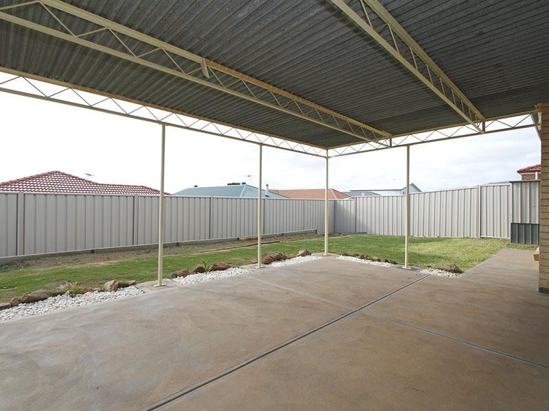 4 Crystal Harmony Court, Sellicks Beach SA 5174