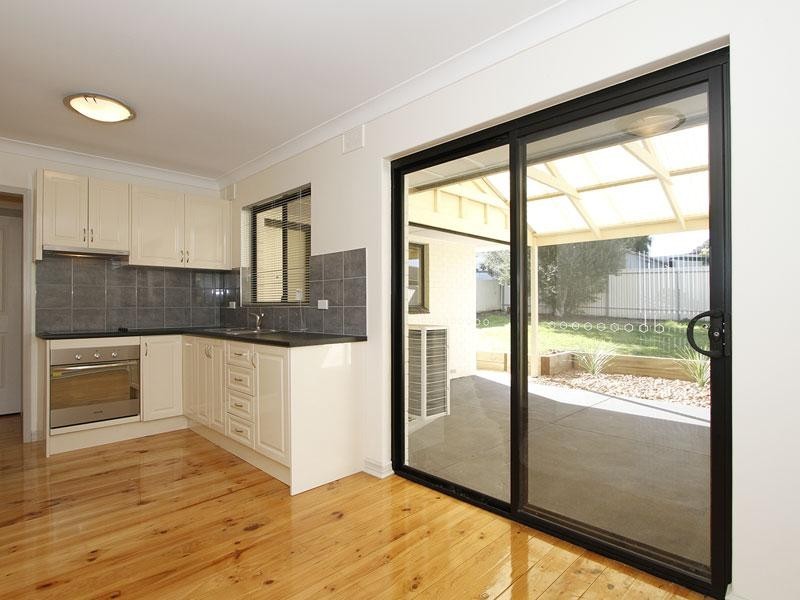 26 Parkview Rise, Hackham SA 5163