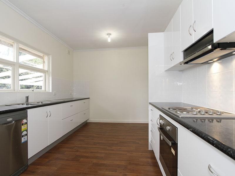 11 Stanley Street, Morphett Vale SA 5162