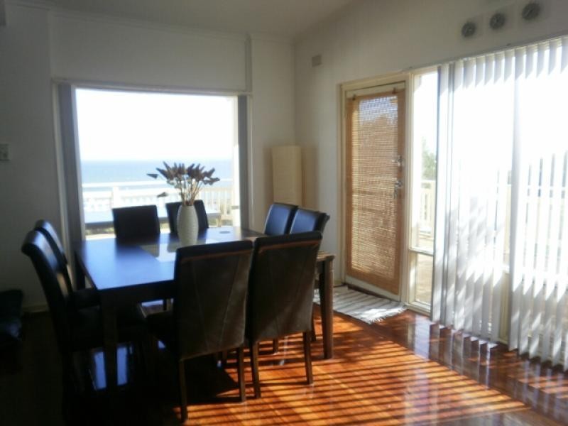 1 Tingira Drive, O’sullivan Beach SA 5166