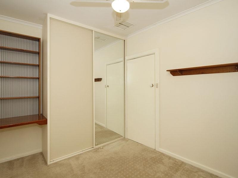 8 Rialto Street, Morphett Vale SA 5162