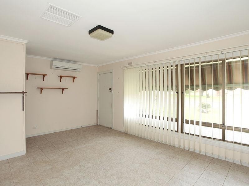 15 Adrian Street, Christie Downs SA 5164