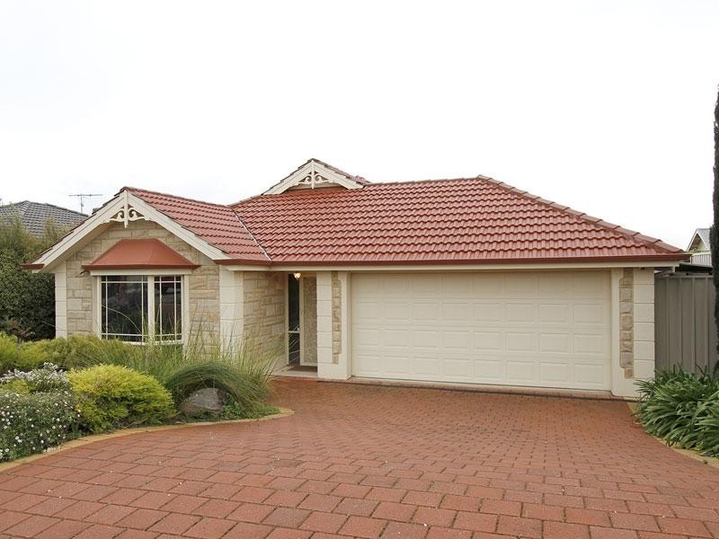 10 Navigator Avenue, Sheidow Park SA 5158