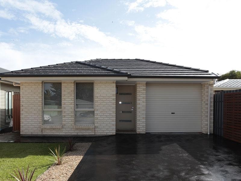 5 Yachtsman Street, Seaford SA 5169