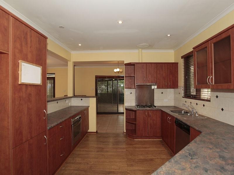 35 Karoona Crescent, Seacombe Heights SA 5047