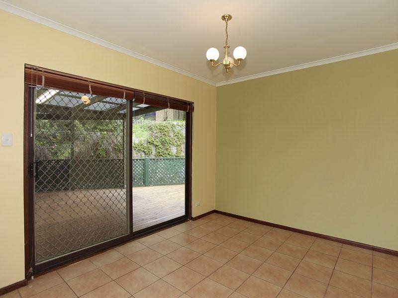 35 Karoona Crescent, Seacombe Heights SA 5047