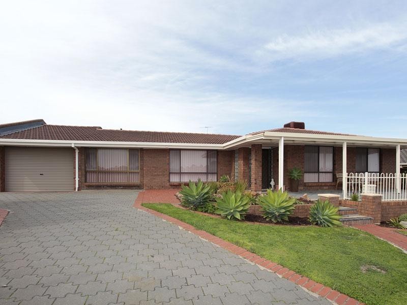 5 Poralka Crescent, Hallett Cove SA 5158