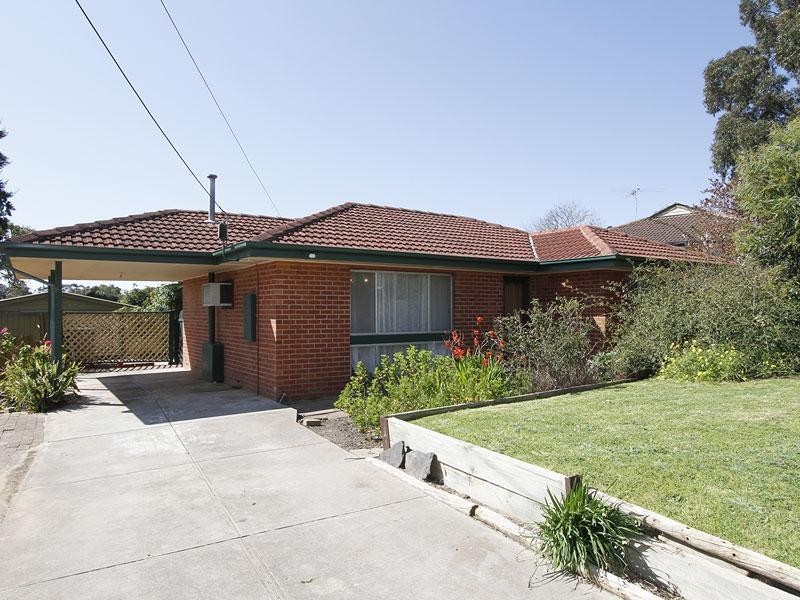 13 Norman Crescent, Hackham SA 5163