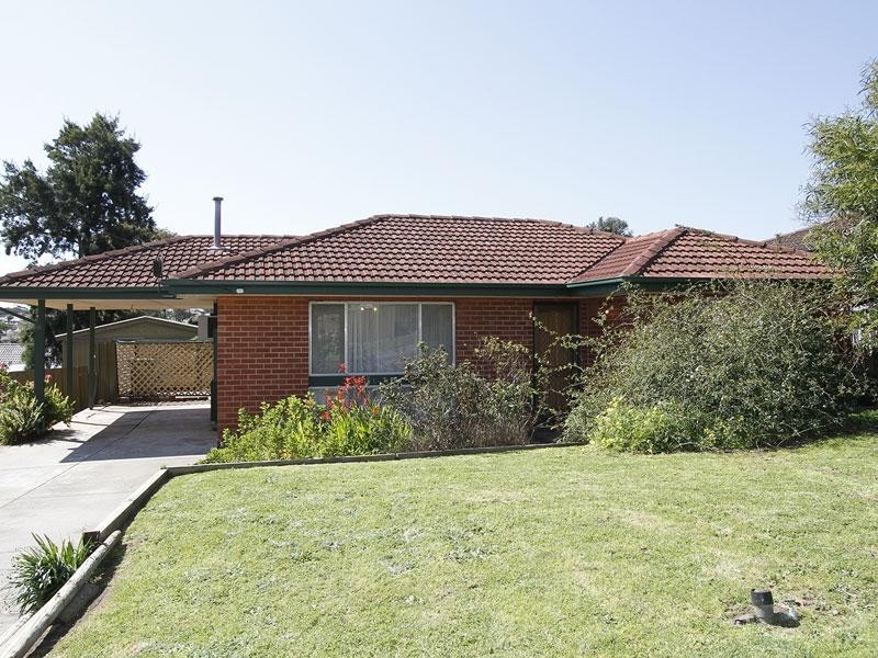 13 Norman Crescent, Hackham SA 5163