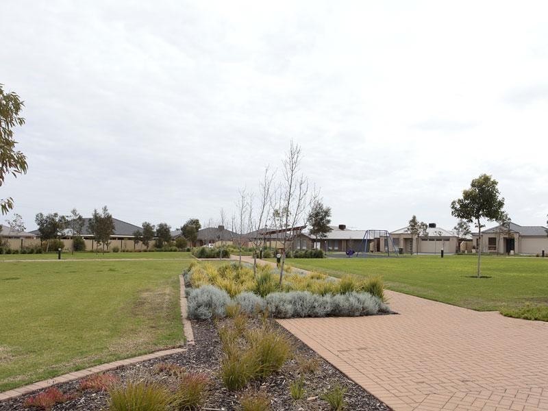 1 Channel Place, Seaford Meadows SA 5169
