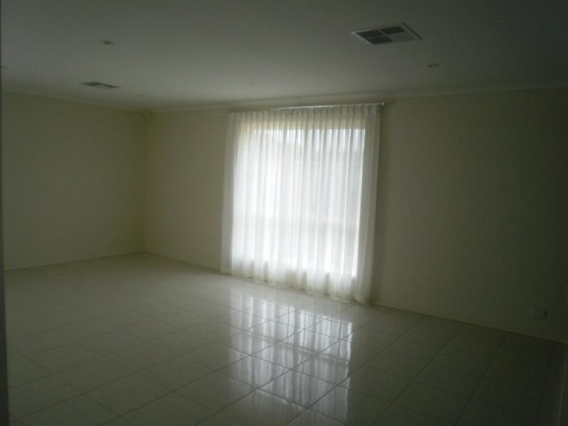 10 Tintara Walk, Noarlunga Downs SA 5168