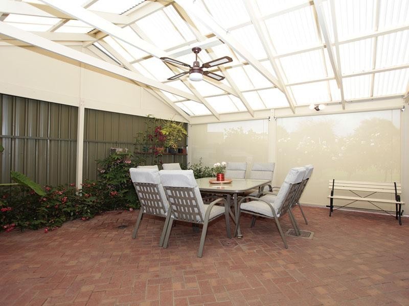 6 Fairhill Street, Hallett Cove SA 5158